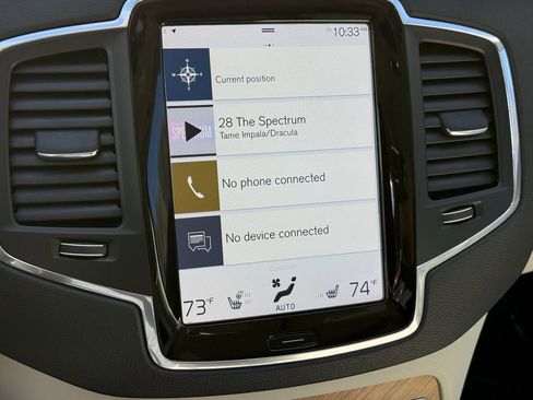 Certified 2022 Volvo XC90 T6 Momentum w/ Climate Package image 28