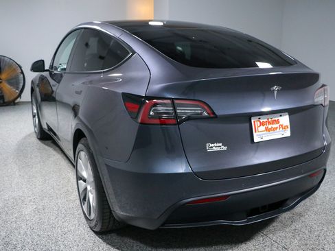 Used 2020 Tesla Model Y Long Range AWD/4WD image 9