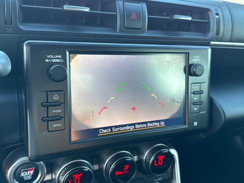 Certified 2022 Toyota GR86 Premium image 28