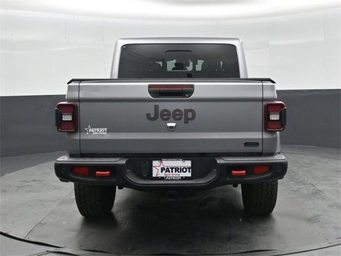 Used 2020 Jeep Gladiator Rubicon image 5