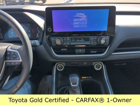 Used 2024 Toyota Grand Highlander XLE image 20