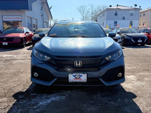 Used 2017 Honda Civic Sport image 3
