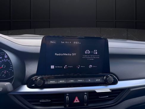 Used 2023 Kia Forte LXS image 23