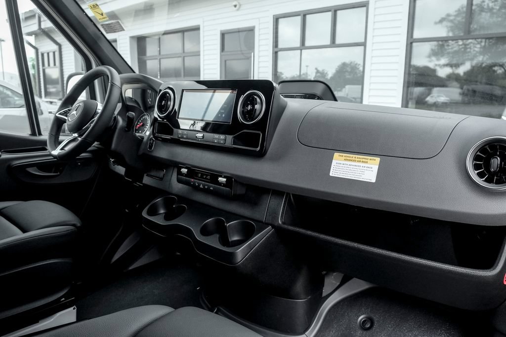 New 2026 Mercedes-Benz Sprinter 2500 image 22
