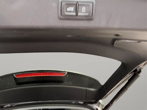 Used 2022 Audi Q3 2.0T Premium w/ Convenience Package AWD/4WD image 38