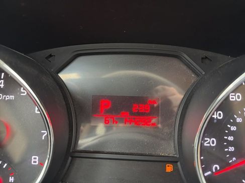 Used 2016 Kia Sedona LX w/ Option Group 020 image 5