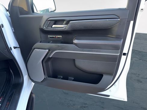 Certified 2024 GMC Sierra 1500 AT4X image 4