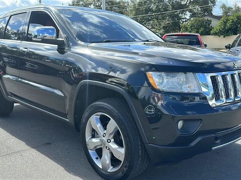 Used 2012 Jeep Grand Cherokee Overland AWD/4WD image 8