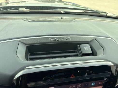 New 2026 RAM 3500 Tradesman AWD/4WD image 32