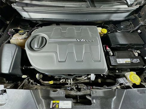 Used 2015 Jeep Cherokee Limited image 30