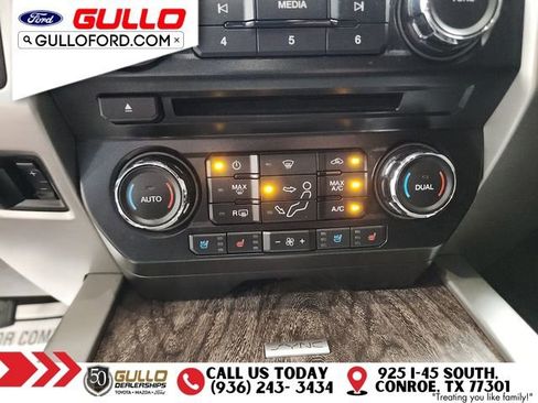 Used 2018 Ford F250 Lariat w/ Lariat Value Package image 27