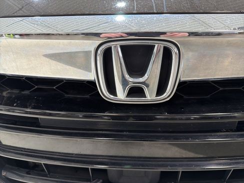 Used 2018 Honda Accord LX image 28