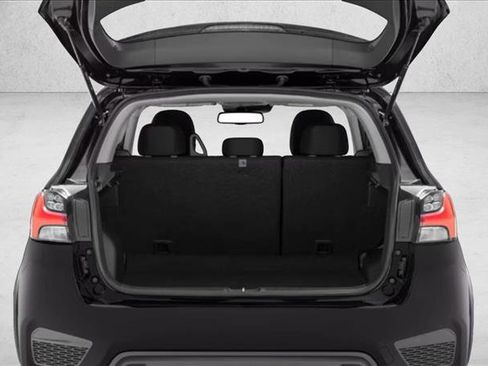 Used 2024 Mitsubishi Outlander Sport ES image 9