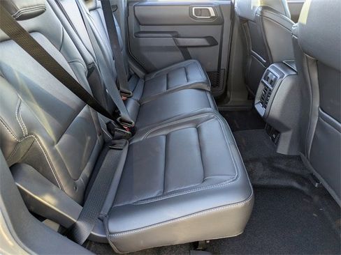 New 2025 Ford Bronco Outer Banks w/ Sasquatch Package image 15