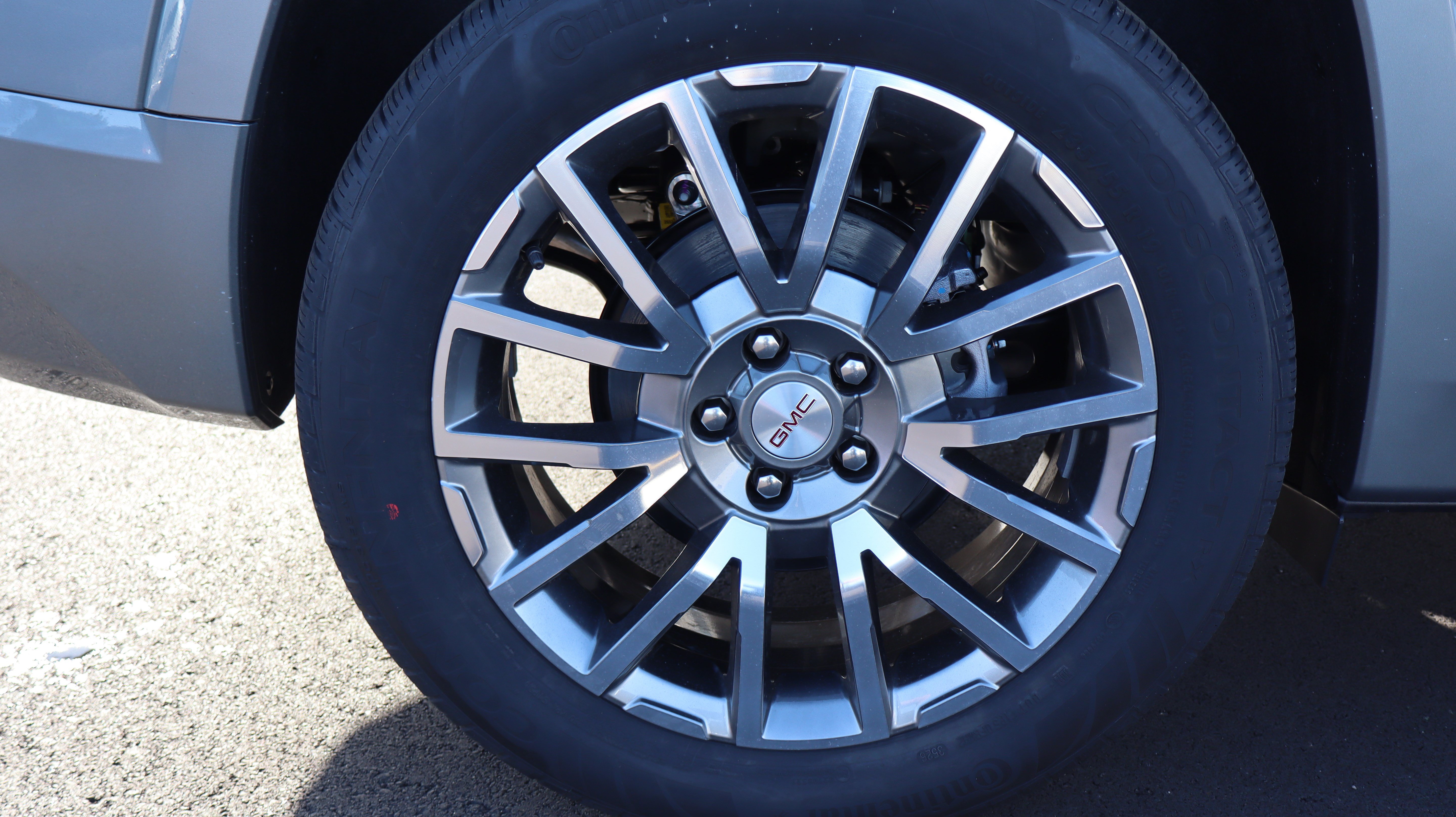 New 2027 GMC Terrain Denali w/ LPO, Floor Liner Package AWD/4WD image 20