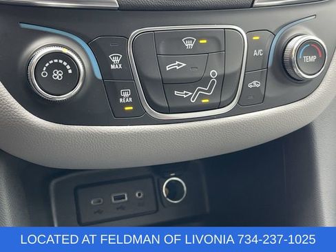Certified 2024 Chevrolet Equinox LS w/ LS Convenience Package FWD image 17