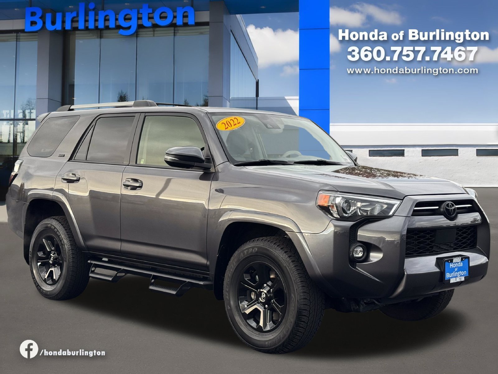 Used 2022 Toyota 4Runner SR5 Premium w/ Moonroof Package AWD/4WD image 8