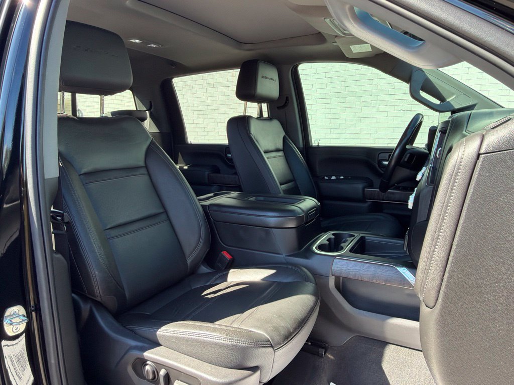Used 2022 GMC Sierra 2500 Denali w/ Denali Ultimate Package AWD/4WD image 13