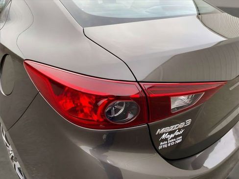 Used 2014 MAZDA MAZDA3 i SV image 11