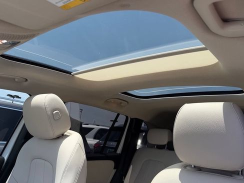 Certified 2023 Mercedes-Benz GLB 250 image 20
