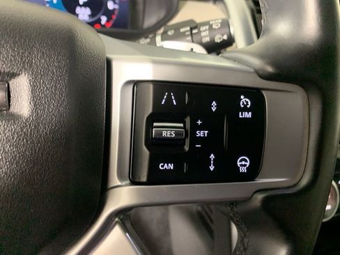 Used 2023 Land Rover Discovery S R-Dynamic AWD/4WD image 23