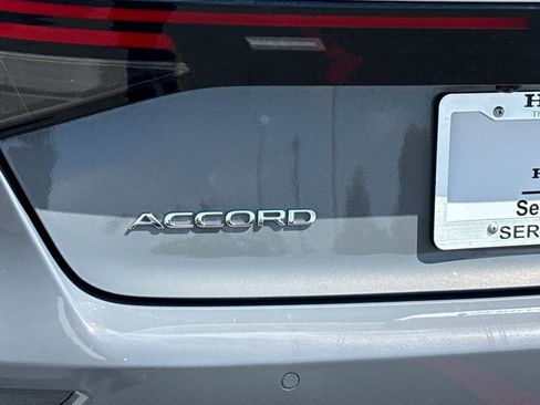 Used 2024 Honda Accord Touring image 21