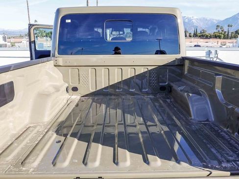 New 2026 Jeep Gladiator Mojave image 31