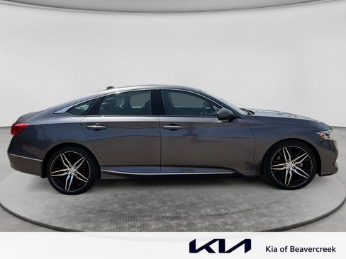 Used 2022 Honda Accord Touring image 4