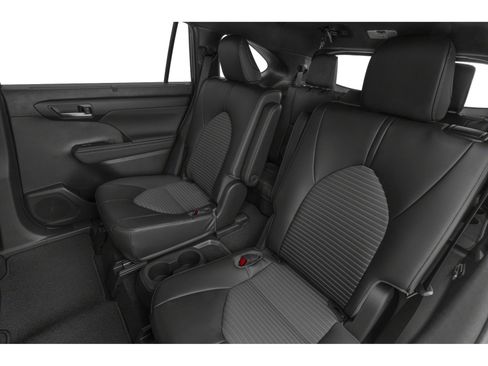 Used 2024 Toyota Highlander XSE AWD/4WD image 18