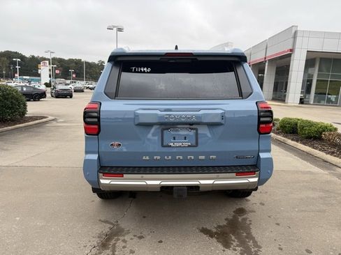 New 2025 Toyota 4Runner Limited image 7