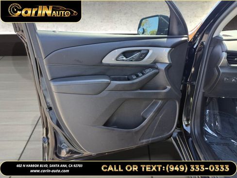 Used 2018 Chevrolet Traverse LS w/ LPO, Floor Liner Package FWD image 30