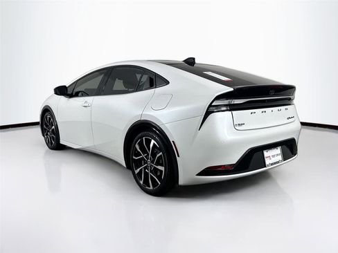 Certified 2023 Toyota Prius Prime FWD image 13