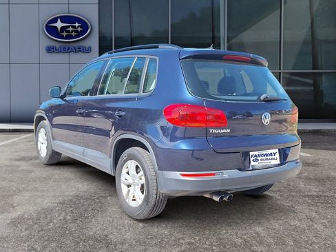 Used 2016 Volkswagen Tiguan S image 4