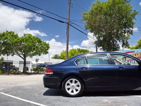 Used 2006 BMW 750Li RWD image 33