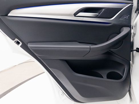 Used 2024 BMW X3 sDrive30i w/ Premium Package image 37