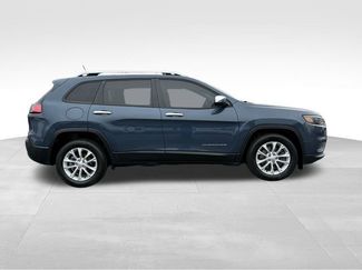Used 2020 Jeep Cherokee Latitude w/ Cold Weather Group video 2