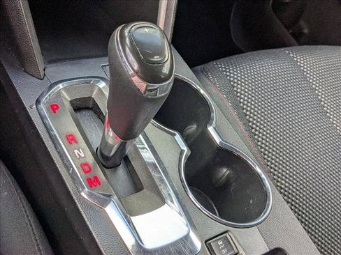 Used 2017 GMC Terrain SLE image 11