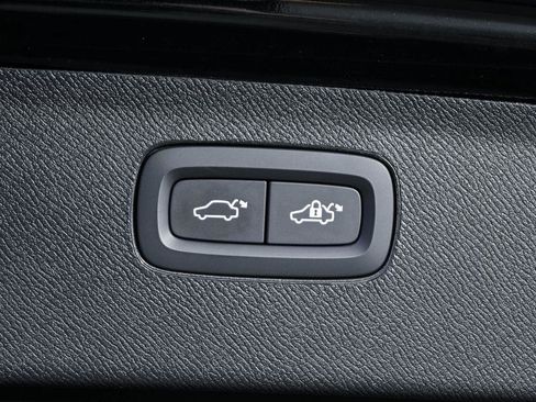 Certified 2026 Volvo XC90 B6 Ultra AWD/4WD image 35