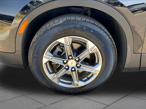 Used 2024 Chevrolet Blazer LT w/ Convenience Package FWD image 11