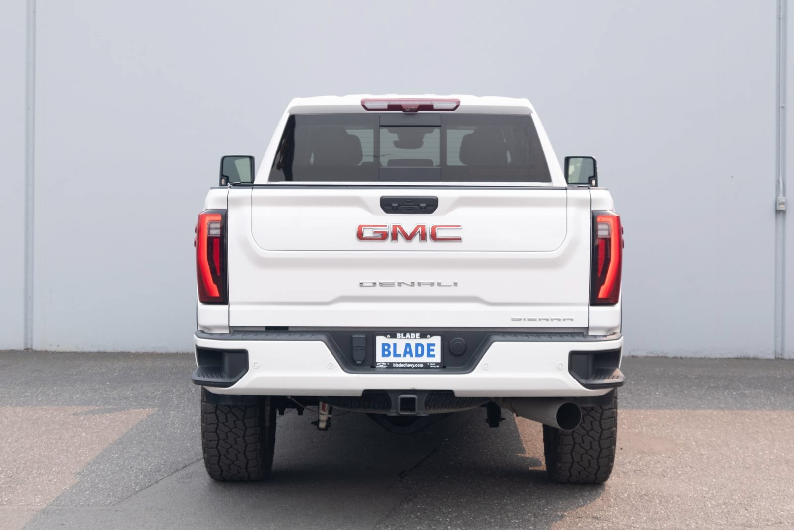 Used 2024 GMC Sierra 3500 Denali w/ Denali Reserve Package AWD/4WD image 27