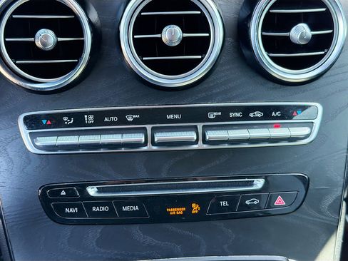 Used 2019 Mercedes-Benz GLC 43 AMG AMG GLC 43 image 33