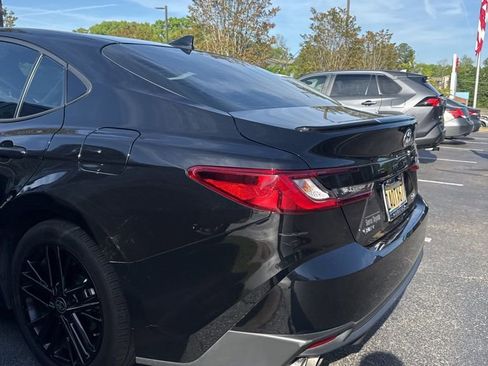 Certified 2025 Toyota Camry SE FWD image 9
