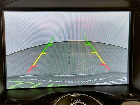 Used 2018 Ford Escape Titanium w/ Ford Safe & Smart Package image 23