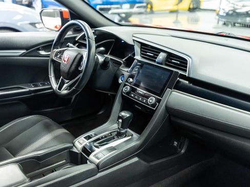 Used 2020 Honda Civic Sport image 14