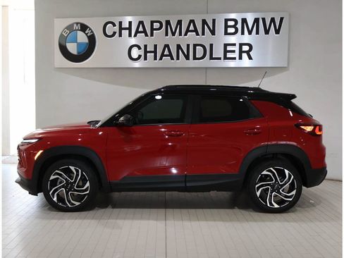 Used 2026 Chevrolet TrailBlazer RS w/ Convenience Package FWD image 3