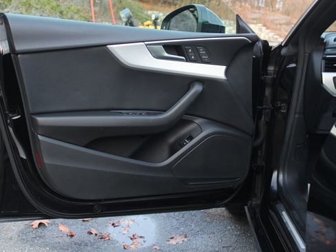 Used 2018 Audi A5 2.0T Premium image 12