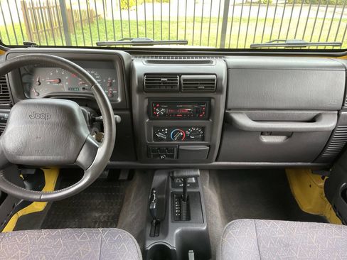 Used 2002 Jeep Wrangler Sport image 19
