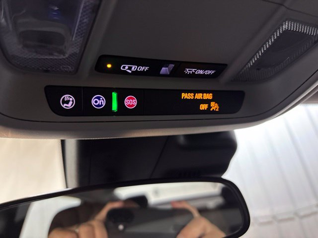 Used 2023 Chevrolet Malibu LT FWD image 28
