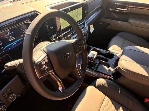 New 2026 Chevrolet Silverado 1500 ZR2 w/ Dark Appearance Package image 30