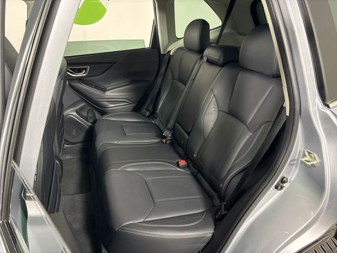 Used 2022 Subaru Forester Touring AWD/4WD image 28